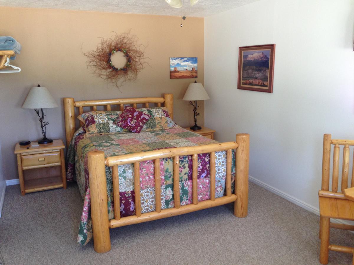 Bullberry inn Bed&Breakfast Tropic Exterior foto